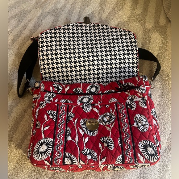 Vera Bradley Deco Daisy Messenger/Laptop Bag - Picture 8 of 16